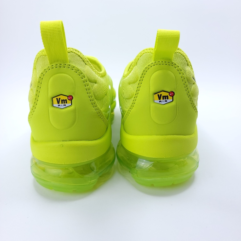 Nike Women's VaporMax Plus Shoes Tennis Ball Neon DX1784-300 - Picture 3 of 7